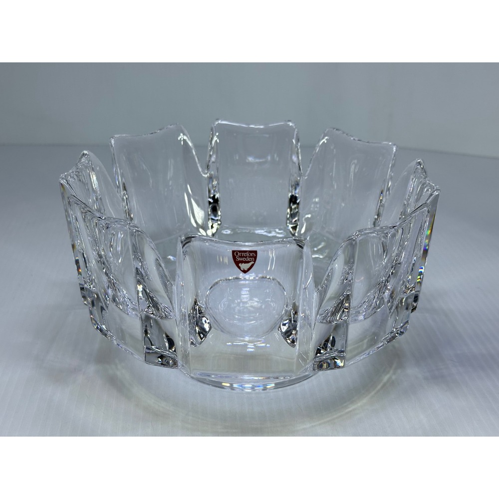 Orrefors Sweden Corona Crystal Bowl Lars Hellsten Signed 7.5 Inch LH 4384-14